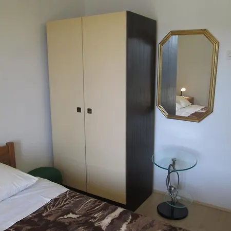 Apartamento Vrkljan